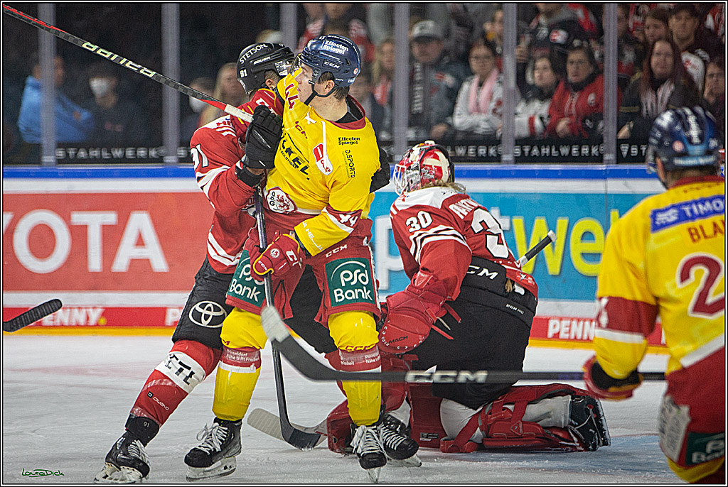 PENNY DEL; Koelner Haie- Duesseldorfer EG; Koeln, 16.12.2022
